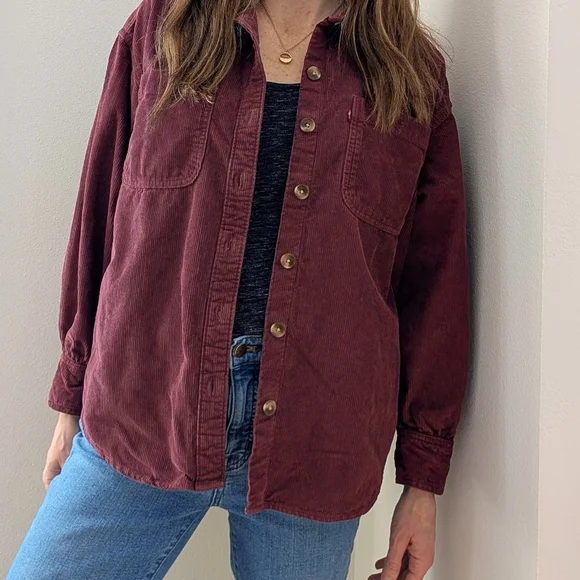 Vintage Levi's Corduroy Collared Button Front Shirt Jacket In Burgundy - Picture 2 of 8